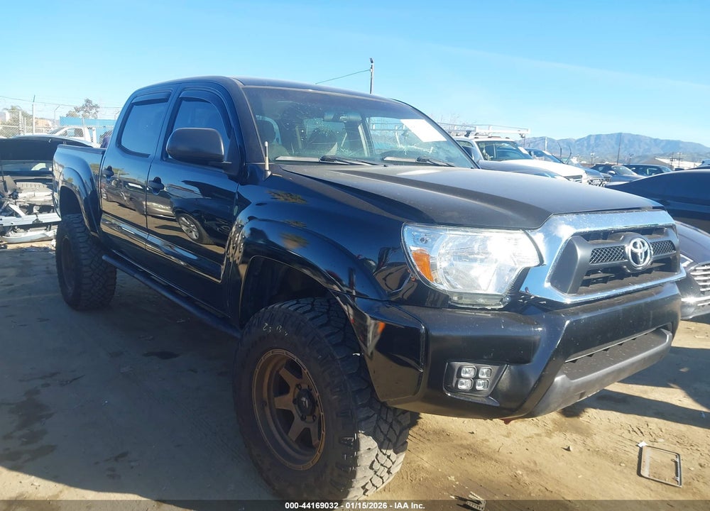 2014 TOYOTA TACOMA BASE V6 VIN: 5TFLU4EN3EX105580