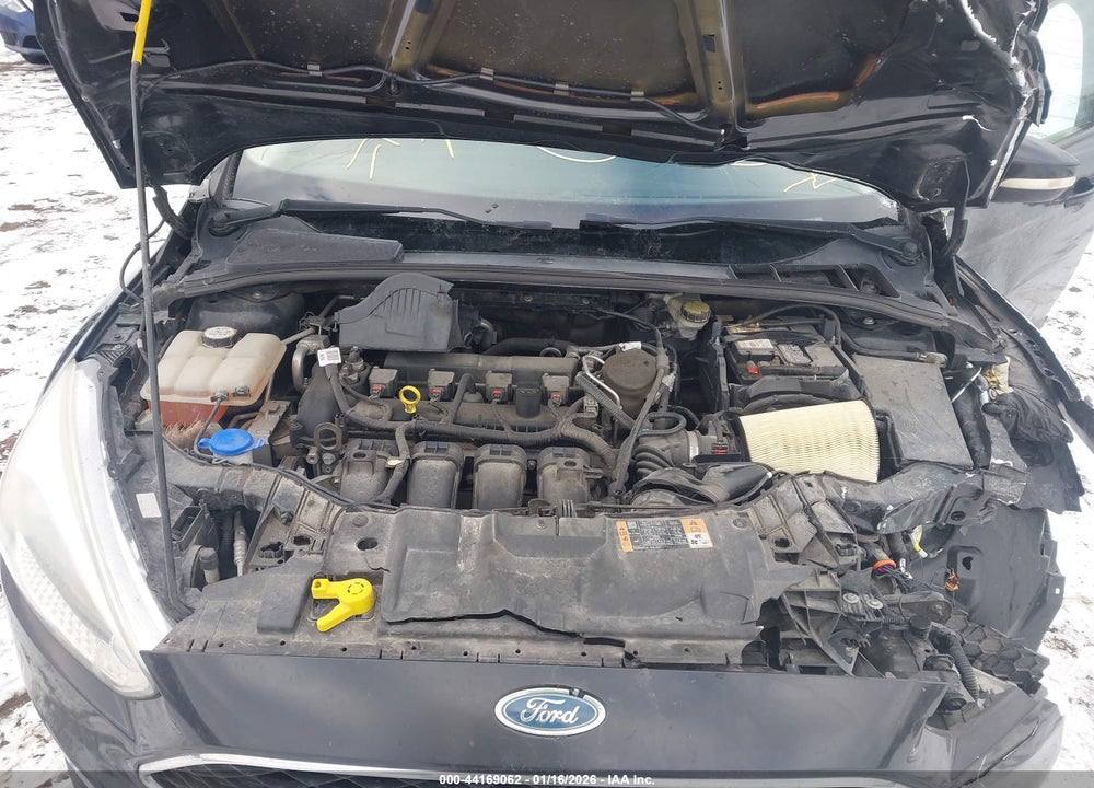 2015 FORD FOCUS SE VIN: 1FADP3K20FL215937