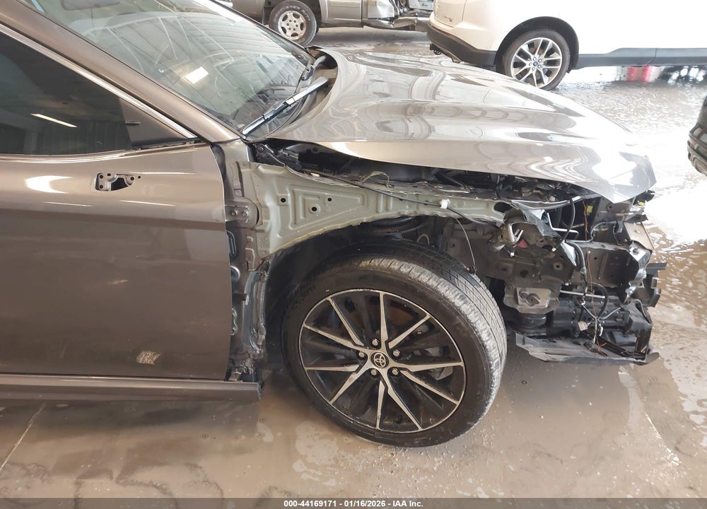 2021 TOYOTA CAMRY SE VIN: 4T1G11AK9MU547098