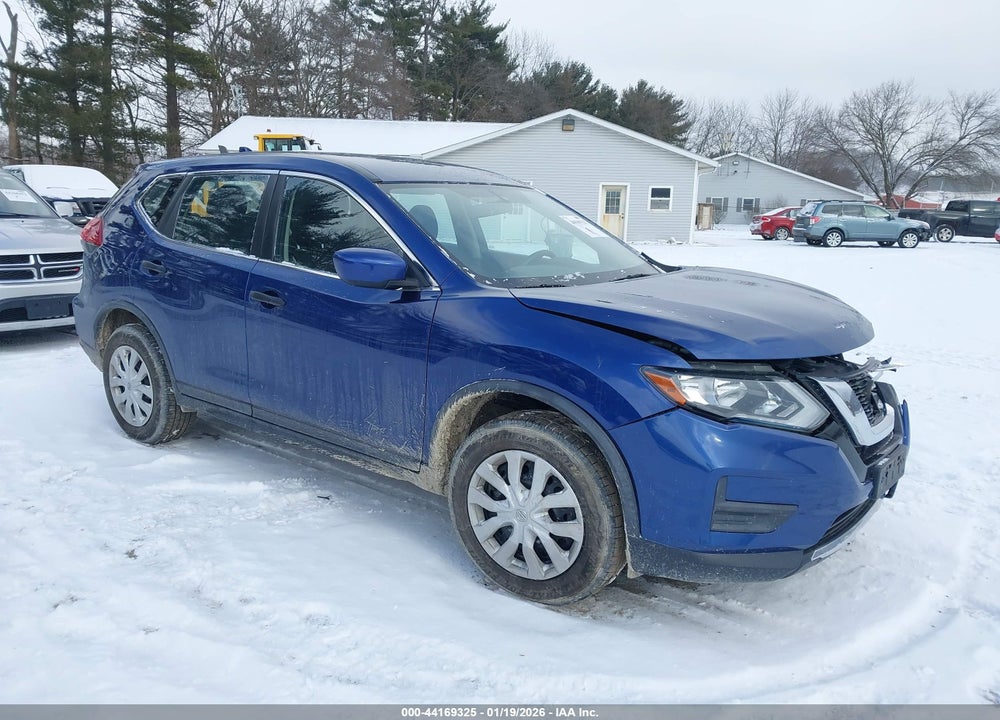 2018 NISSAN ROGUE S VIN: JN8AT2MV2JW301949
