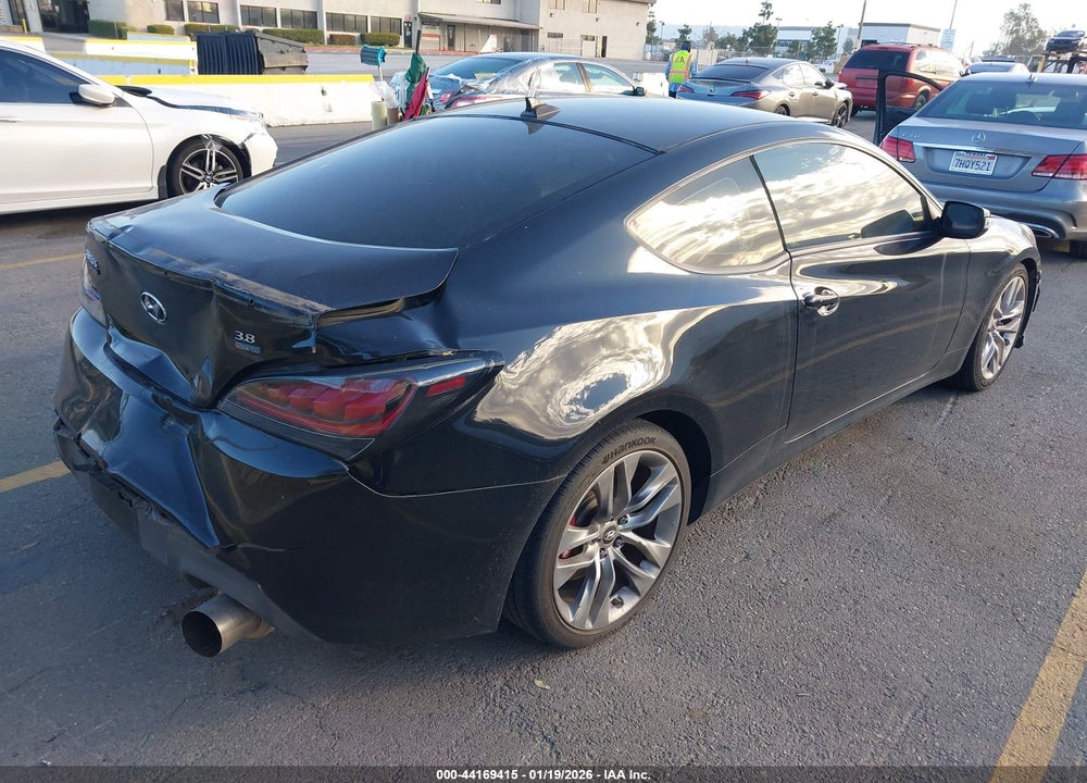 2015 HYUNDAI GENESIS 3.8 R-SPEC VIN: KMHHU6KJ8FU128631