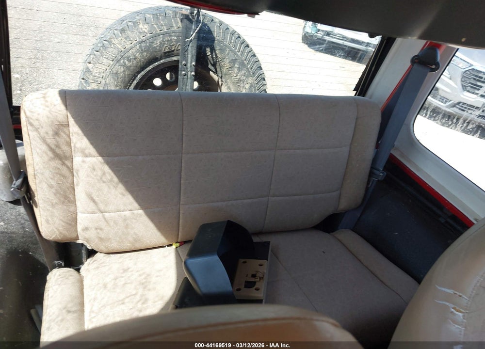 2002 JEEP WRANGLER X VIN: 1J4FA39S72P742087