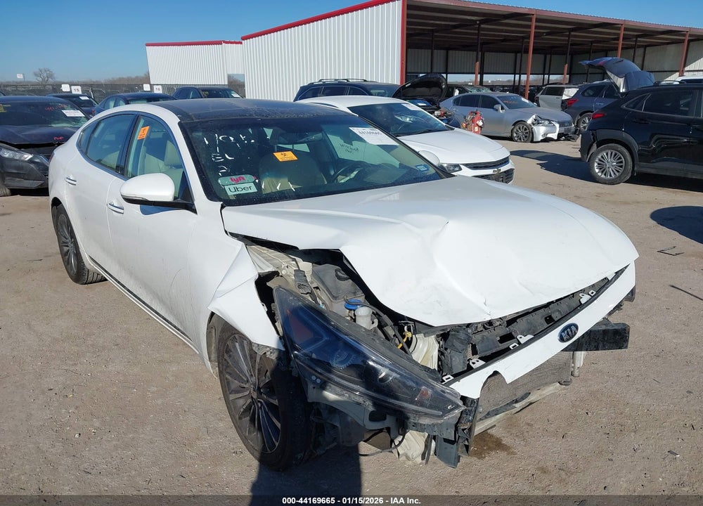 2018 KIA CADENZA PREMIUM VIN: KNALC4J1XJ5104144