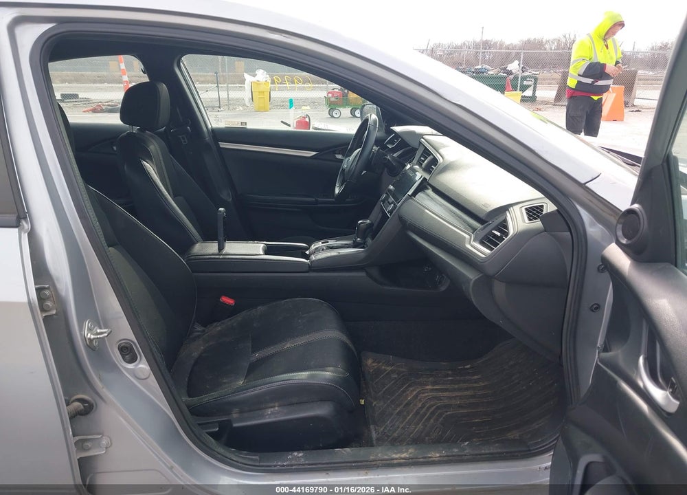 2020 HONDA CIVIC SPORT VIN: 2HGFC2F81LH551971