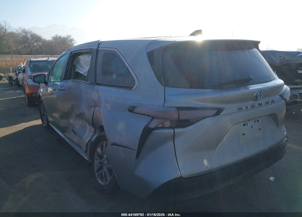 2023 TOYOTA SIENNA LE VIN: 5TDKRKEC3PS154707