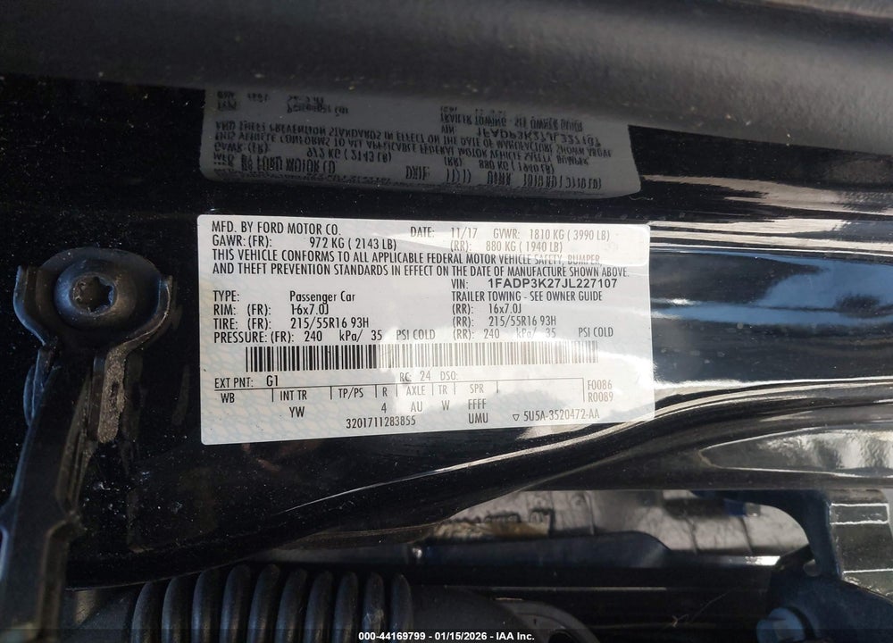 2018 FORD FOCUS SE VIN: 1FADP3K27JL227107
