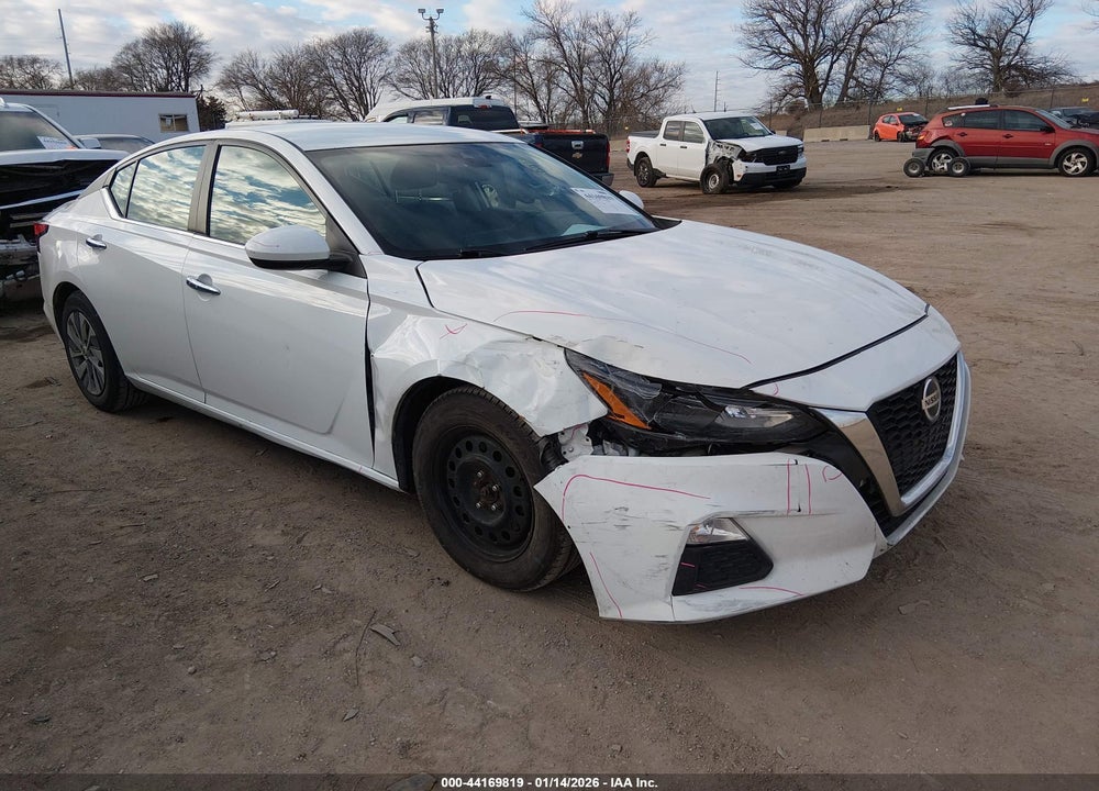 2022 NISSAN ALTIMA S FWD VIN: 1N4BL4BV1NN328415