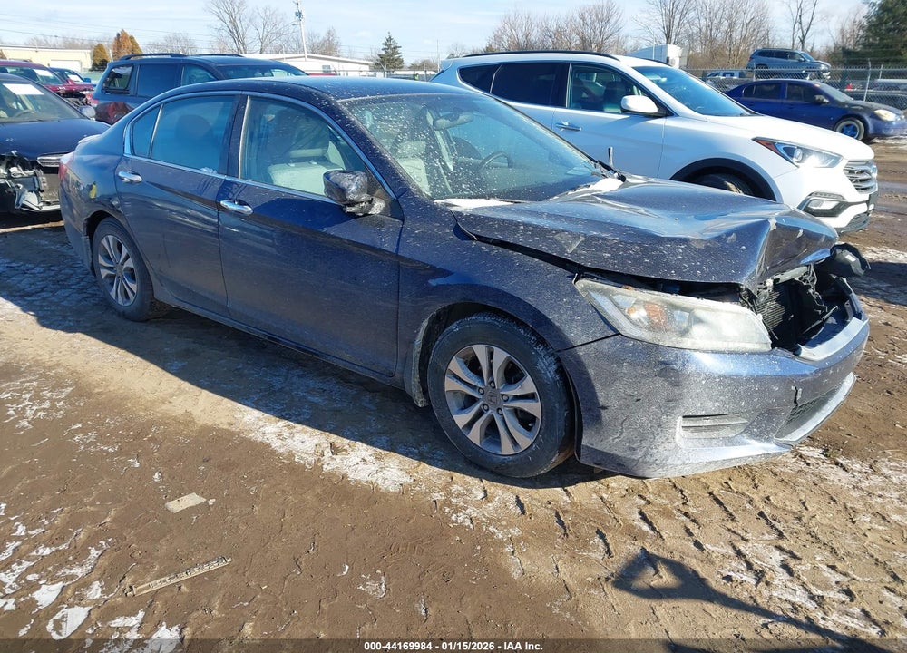 2015 HONDA ACCORD LX VIN: 1HGCR2F31FA112228