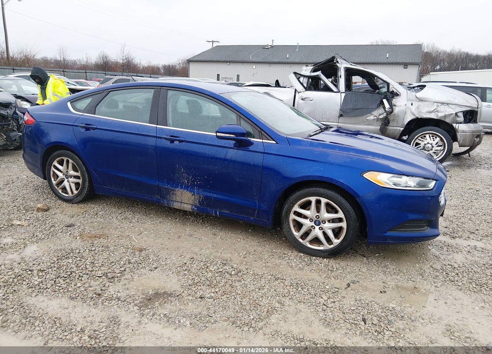 2016 FORD FUSION SE VIN: 3FA6P0HD5GR352911