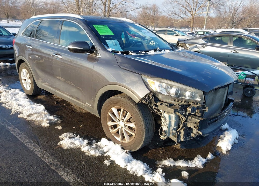 2016 KIA SORENTO 2.4L LX VIN: 5XYPGDA36GG099146