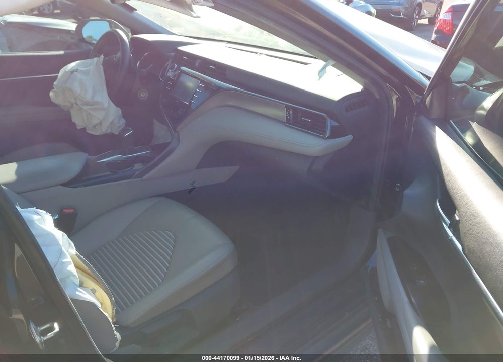 2020 TOYOTA CAMRY SE VIN: 4T1G11AK1LU973561