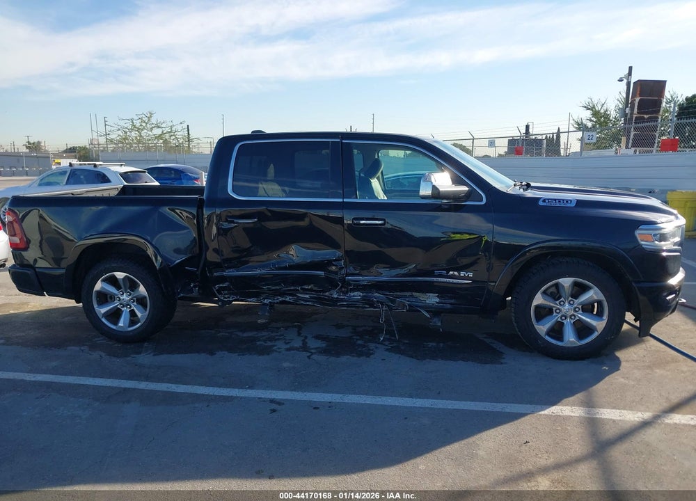 2020 RAM 1500 LIMITED  4X4 5'7 BOX VIN: 1C6SRFHT4LN393855
