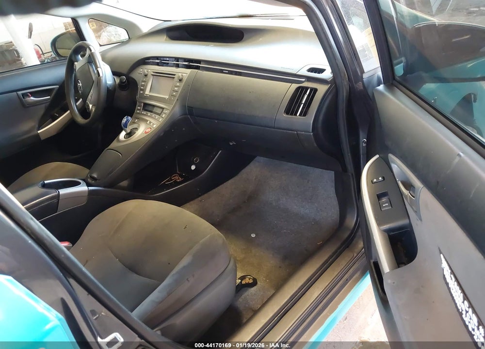 2015 TOYOTA PRIUS THREE VIN: JTDKN3DU3F0415458