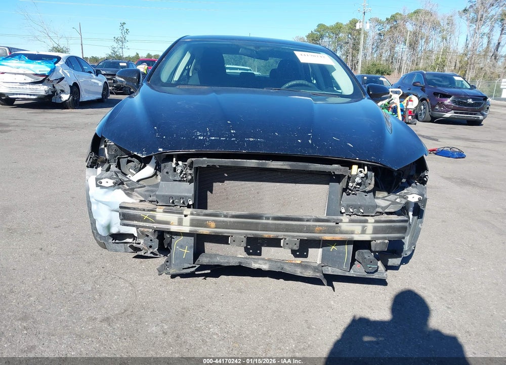 2016 FORD FUSION SE VIN: 3FA6P0H70GR244044