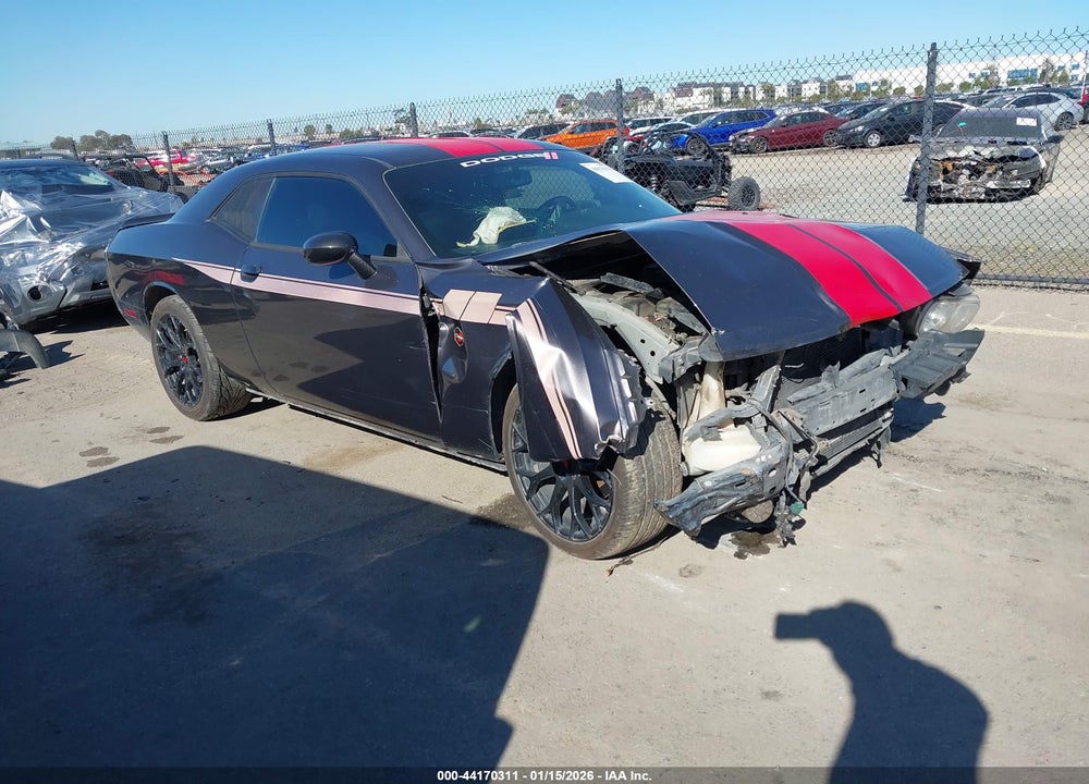 2014 DODGE CHALLENGER SXT VIN: 2C3CDYAG6EH206409