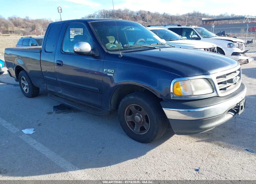2001 FORD F-150 LARIAT/XL/XLT VIN: 2FTRX17W01CA72832