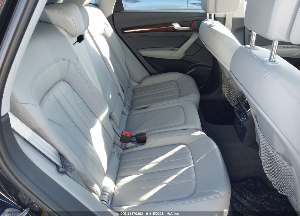 2018 AUDI Q5 2.0T PREMIUM/2.0T TECH PREMIUM VIN: WA1BNAFY9J2063885