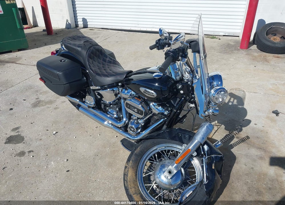 2023 HARLEY-DAVIDSON FLHCS VIN: 1HD1YBK17PB041219