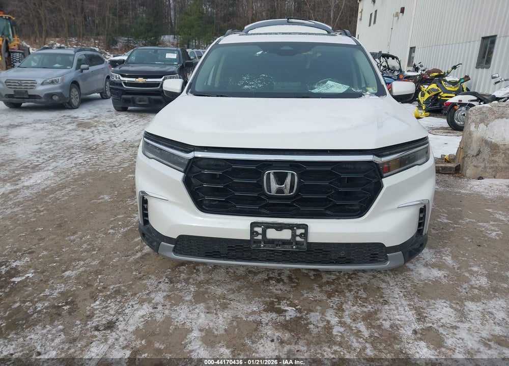 2025 HONDA PILOT TOURING VIN: 5FNYG1H79SB086385