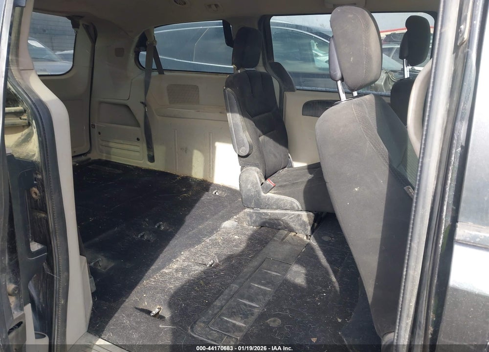 2015 DODGE GRAND CARAVAN SXT VIN: 2C4RDGCG7FR658183