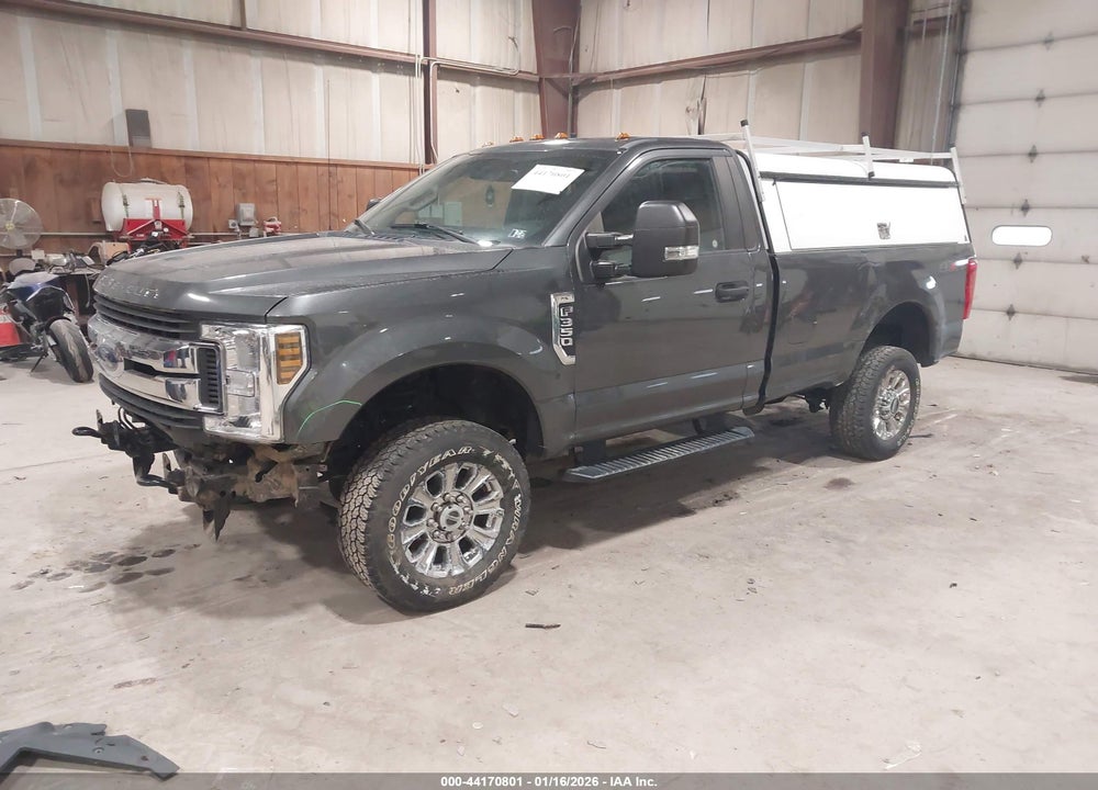 2019 FORD F-350 XL VIN: 1FTRF3B6XKEF08734