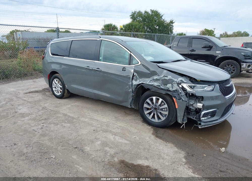 2023 CHRYSLER PACIFICA TOURING L VIN: 2C4RC1BG8PR546964