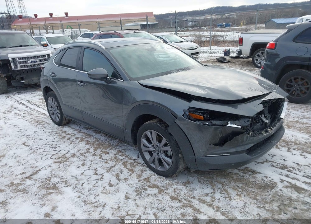 2024 MAZDA CX-30 2.5 S PREFERRED PACKAGE VIN: 3MVDMBCM1RM646964