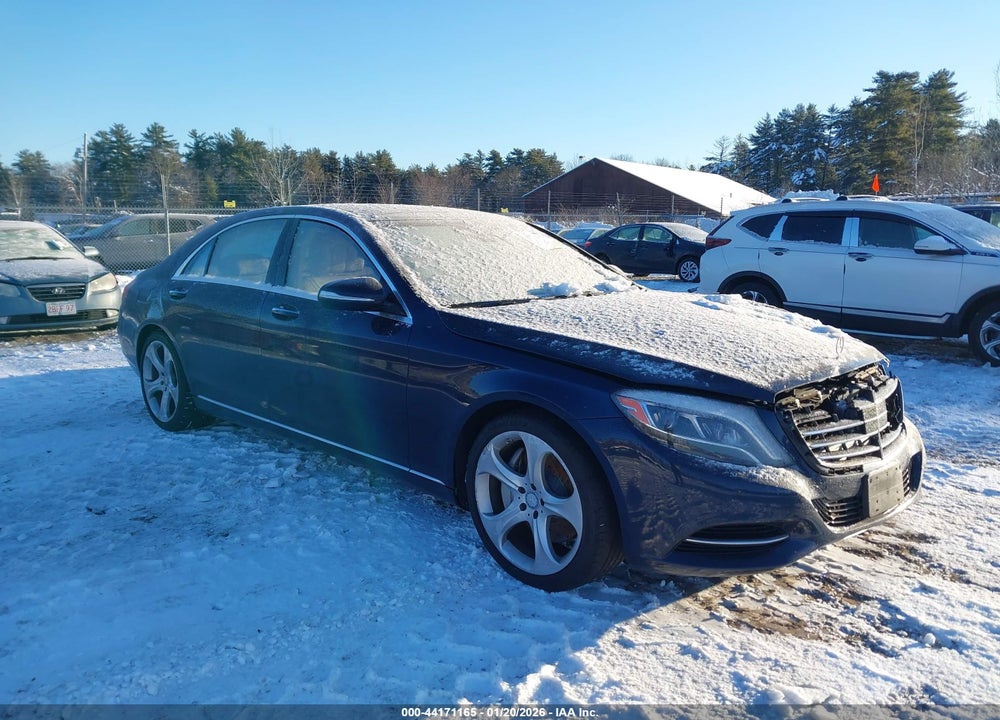 2014 MERCEDES-BENZ S 550 4MATIC VIN: WDDUG8FB4EA060567