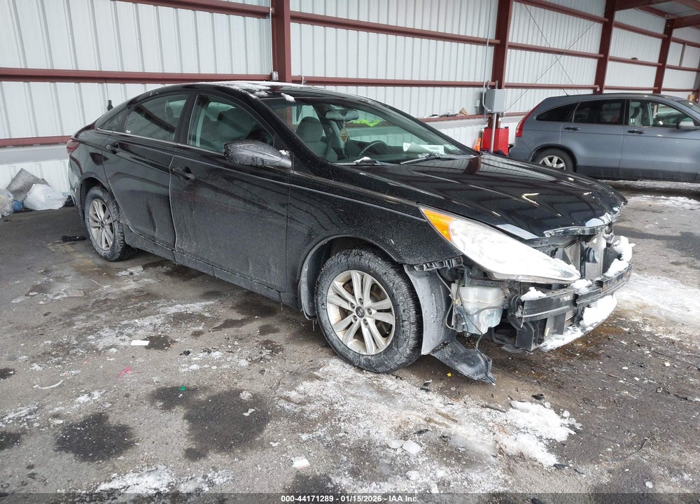 2013 HYUNDAI SONATA GLS VIN: 5NPEB4AC0DH780154