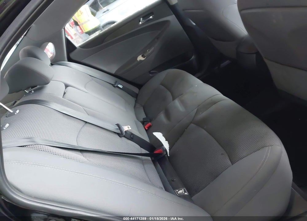 2013 HYUNDAI SONATA GLS VIN: 5NPEB4AC0DH780154