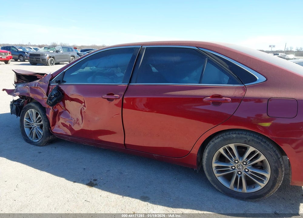 2017 TOYOTA CAMRY SE VIN: 4T1BF1FK8HU649227