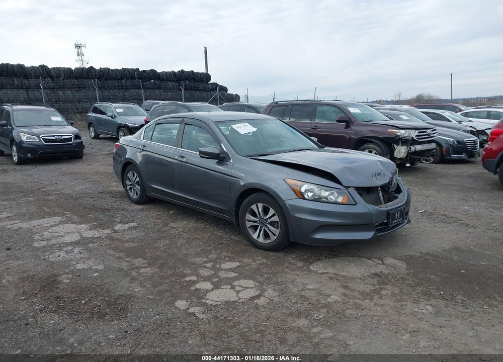 2011 HONDA ACCORD 2.4 LX VIN: 1HGCP2E38BA106332