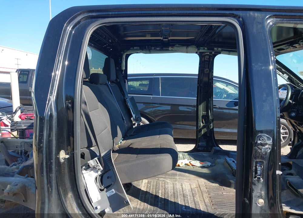 2021 GMC SIERRA 1500 4WD  SHORT BOX VIN: 1GTU9AEF0MZ163503
