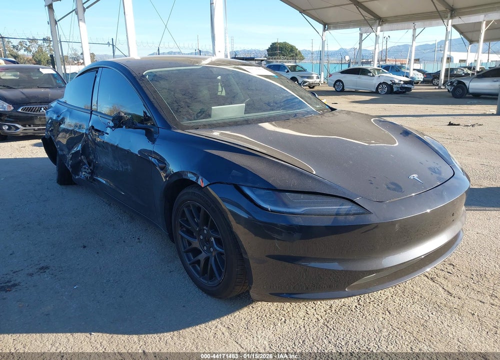 2024 TESLA MODEL 3 LONG RANGE DUAL MOTOR ALL-WHEEL DRIVE/REAR-WHEEL DRIVE VIN: 5YJ3E1EA9RF743325