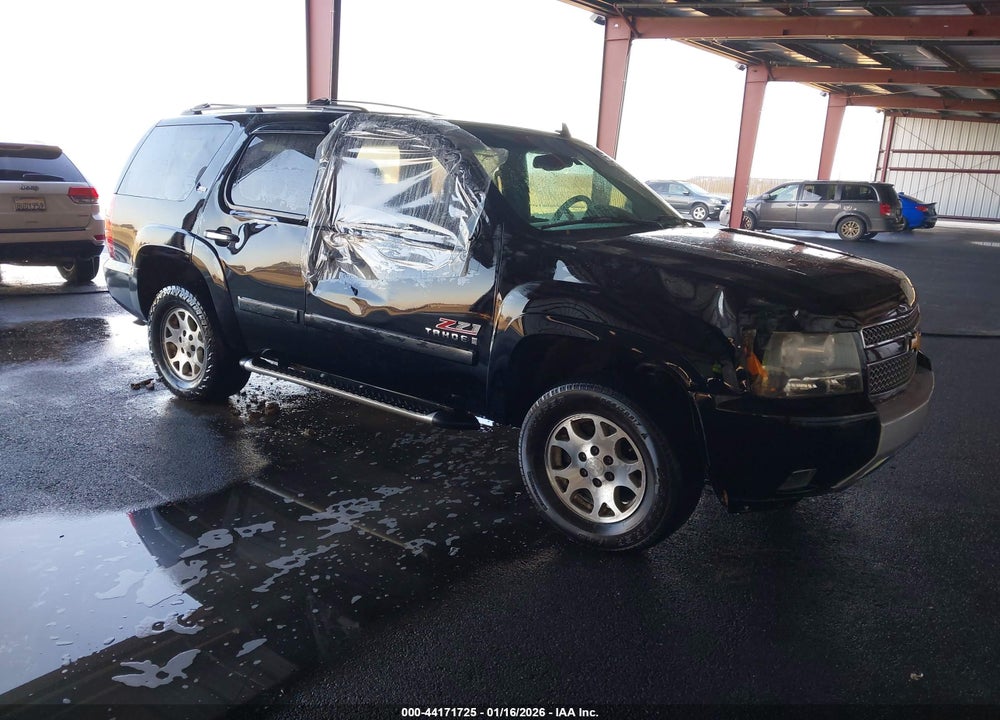 2008 CHEVROLET TAHOE LT VIN: 1GNFK13008R184716