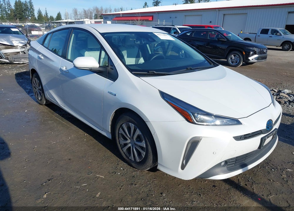 2021 TOYOTA PRIUS XLE AWD-E VIN: JTDL9MFU7M3024577