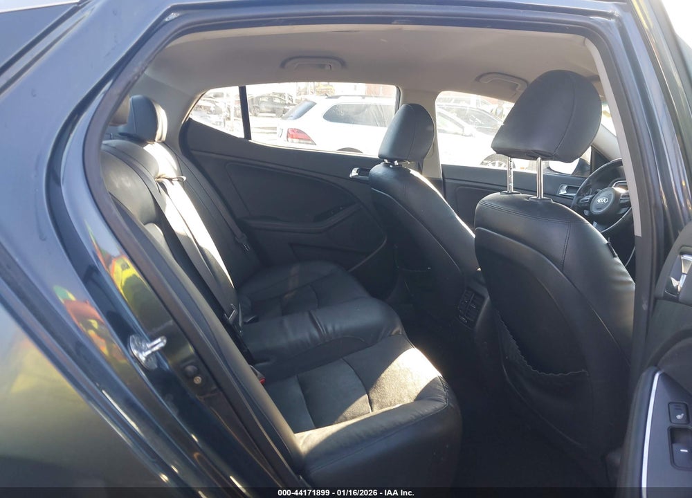 2014 KIA OPTIMA HYBRID EX VIN: KNAGN4AD2E5065450