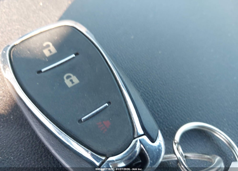 2019 CHEVROLET EQUINOX LS VIN: 2GNAXHEV7K6259427