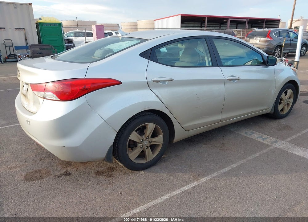 2013 HYUNDAI ELANTRA GLS VIN: KMHDH4AE8DU649034