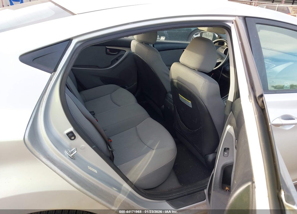 2013 HYUNDAI ELANTRA GLS VIN: KMHDH4AE8DU649034