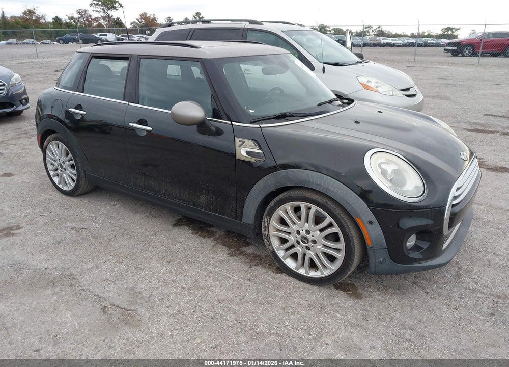 2018 MINI HARDTOP COOPER VIN: WMWXU1C5XJ2F79763
