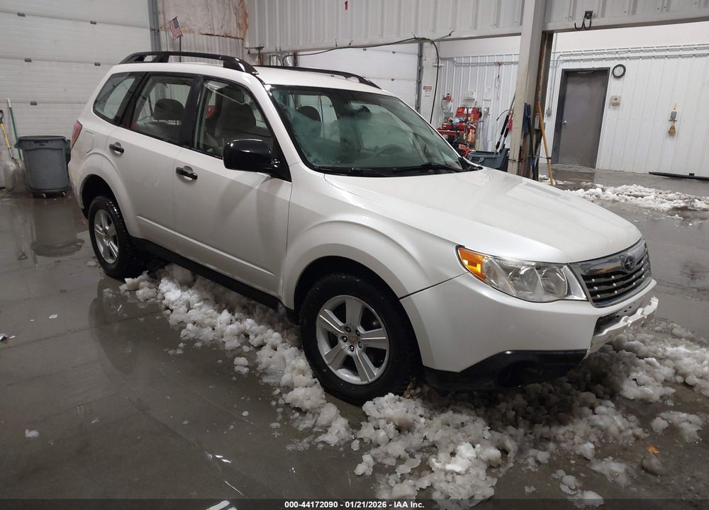 2010 SUBARU FORESTER 2.5X VIN: JF2SH6BC8AH776442