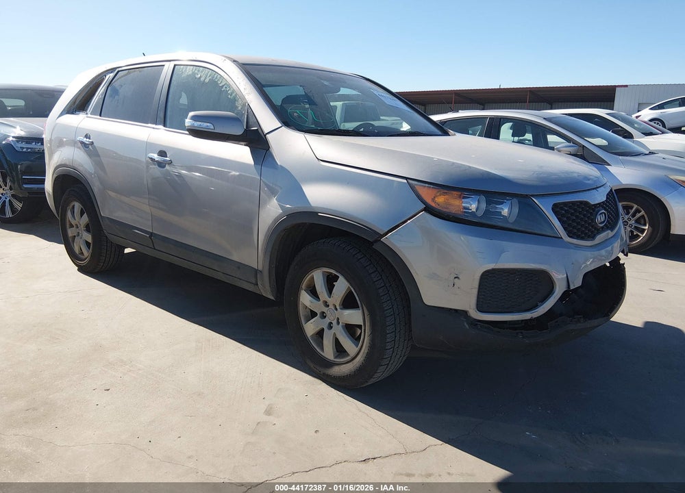 2012 KIA SORENTO LX VIN: 5XYKT3A17CG280510