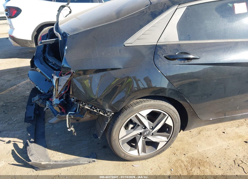 2023 HYUNDAI ELANTRA SEL VIN: KMHLS4AG0PU464429