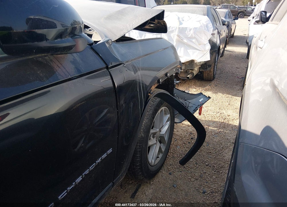 2023 JEEP GRAND CHEROKEE LAREDO 4X4 VIN: 1C4RJHAG3PC566225