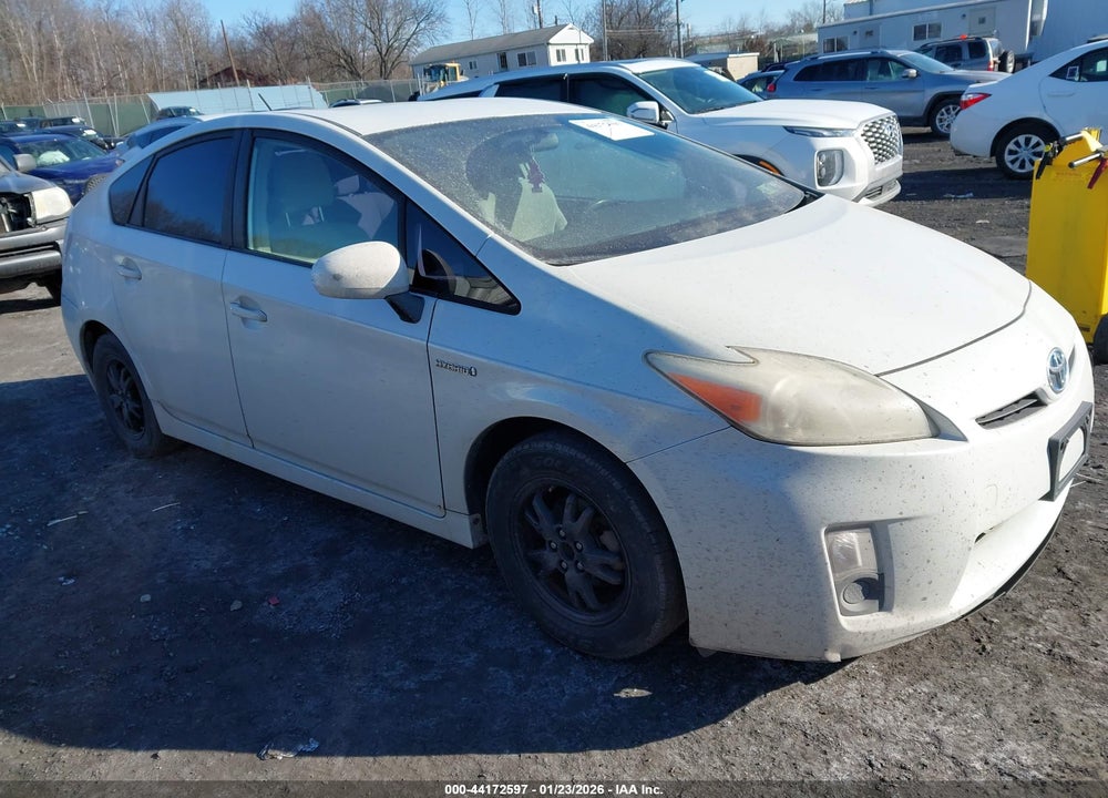 2011 TOYOTA PRIUS TWO VIN: JTDKN3DU7B1378533