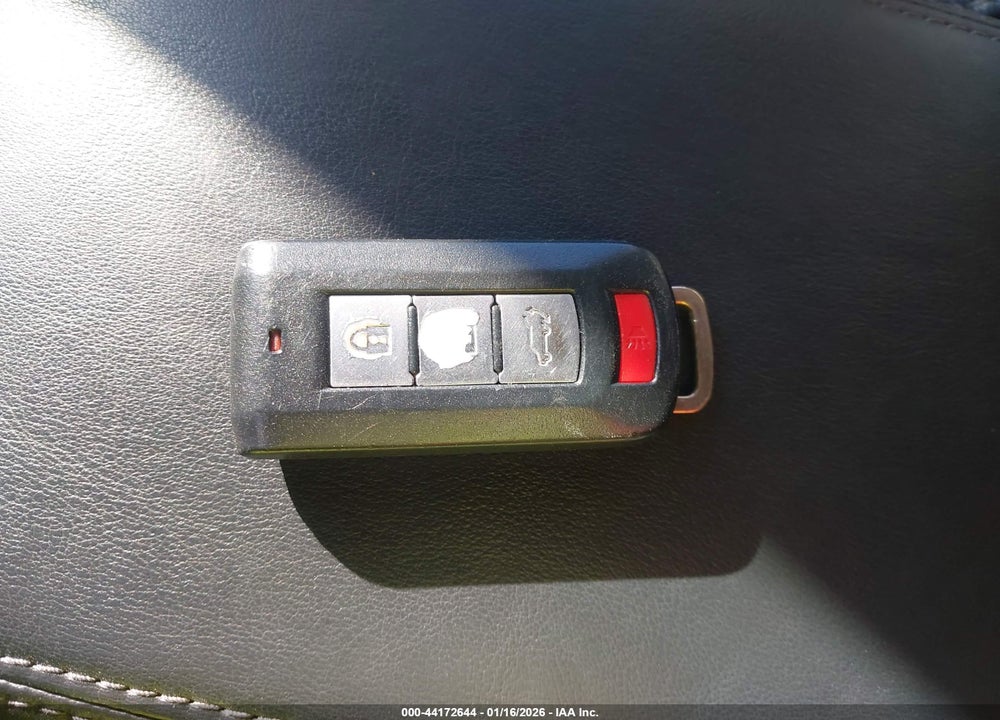 2020 MITSUBISHI OUTLANDER SEL 2.4 VIN: JA4AD3A38LZ032627