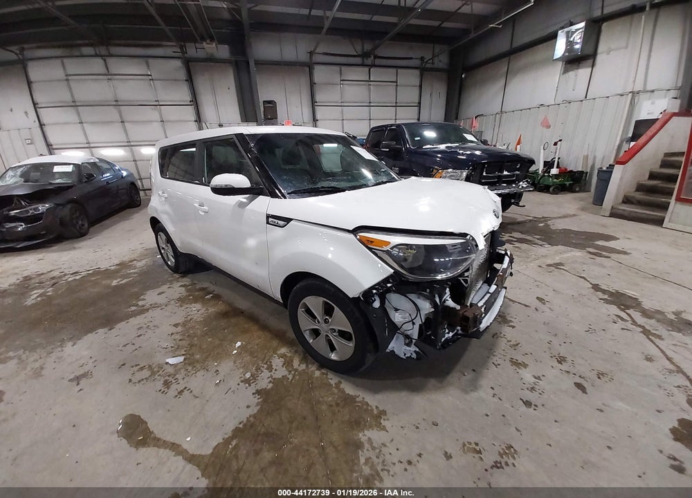 2014 KIA SOUL + VIN: KNDJP3A58E7046380