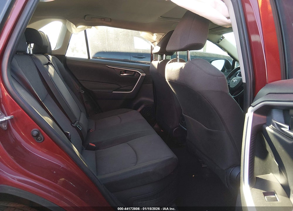 2024 TOYOTA RAV4 HYBRID XLE VIN: JTMRWRFV4RD235293
