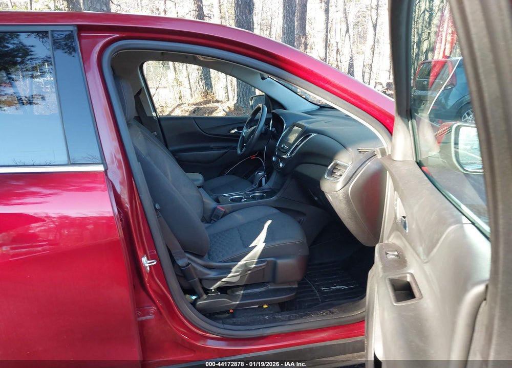 2018 CHEVROLET EQUINOX LT VIN: 2GNAXJEVXJ6153222